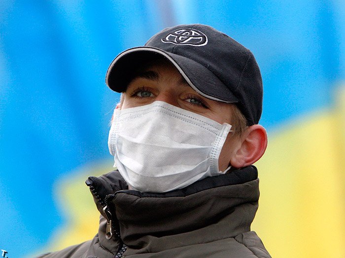 Свиной грипп. Украина в повязках (23 фото)