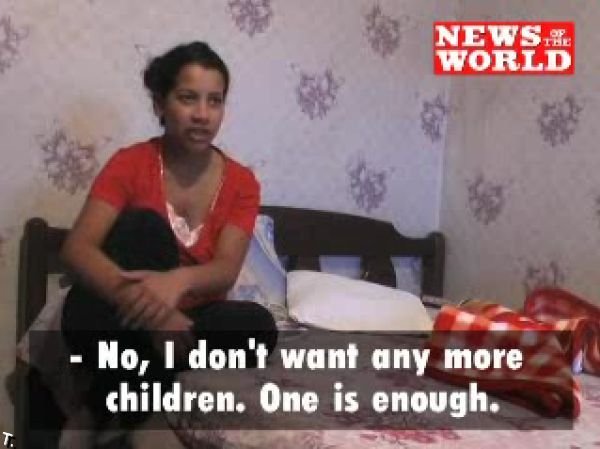 11-летняя мать из Болгарии (8 фото)