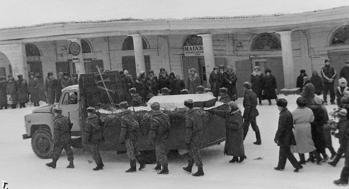 Похороны рядового Анисимова. Очень сильный репортаж (20 фото)