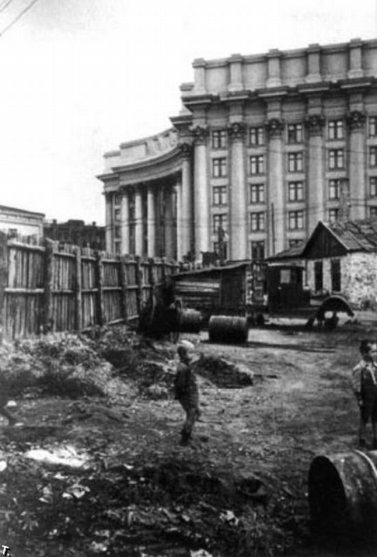 Киев в годы немецкой оккупации (162 фото)