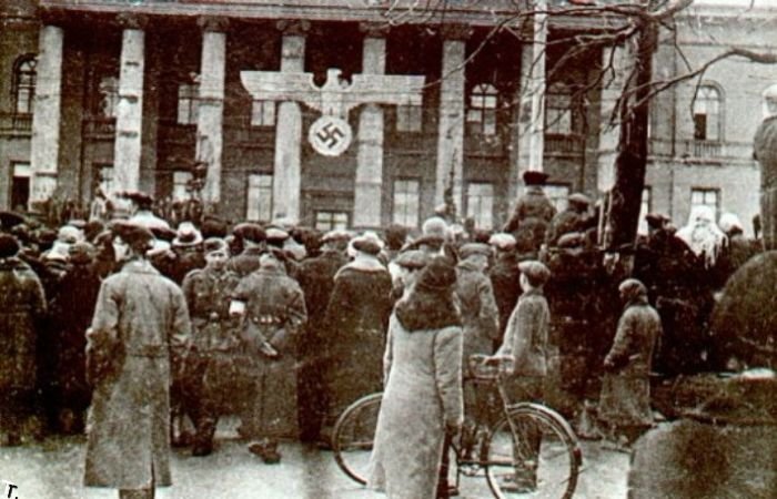 Киев в годы немецкой оккупации (162 фото)