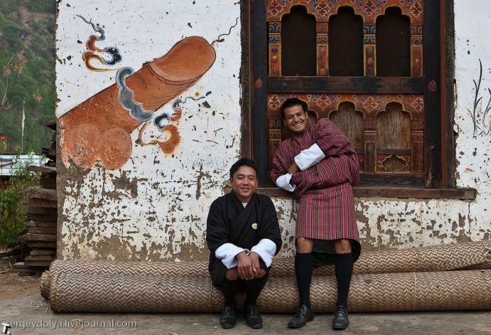 Пенисы Бутана (15 фото)