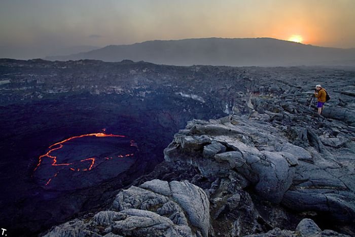 Озера из лавы в Эфиопии (28 фото)