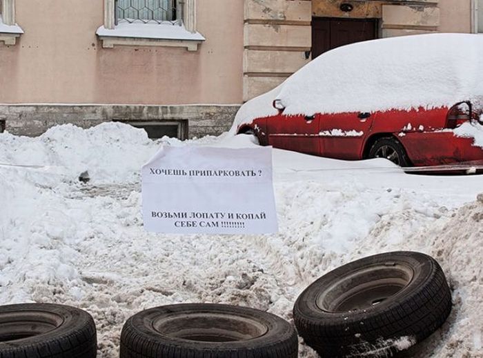 Снегопад в Питере (2 фото + 2 видео)