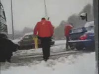 Субару вытащил КАМАЗ (3.7 мб)