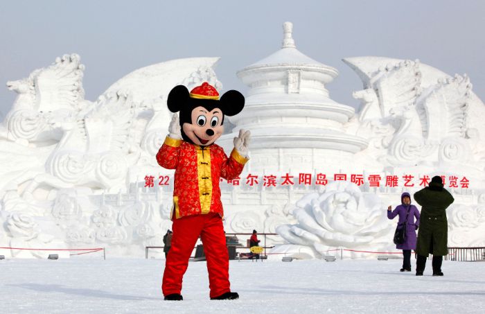 Ледяной фестиваль в Китае (27 фото)