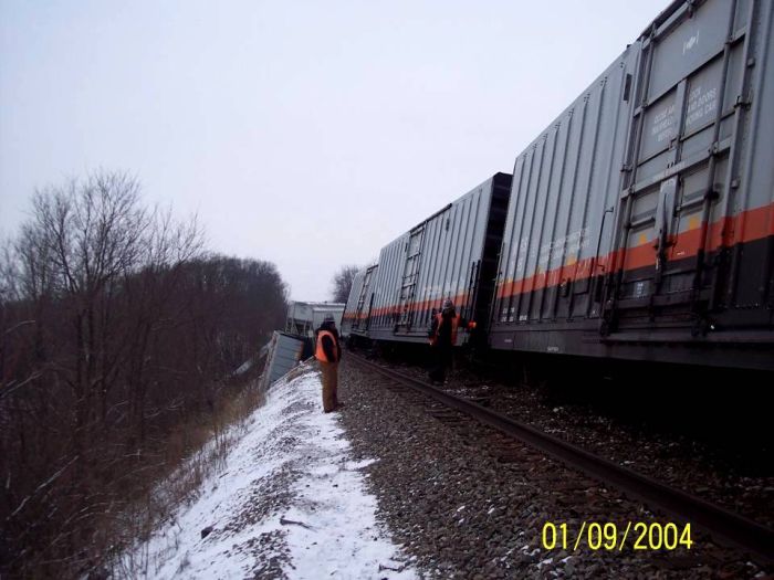 Крушение поезда (16 фото)