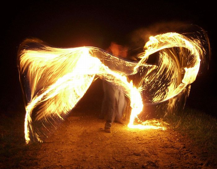 Танцы с огнем (18 фото)
