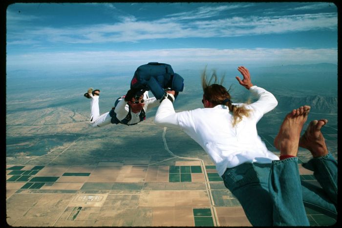 Смелые ребята - парашютисты (44 фото)