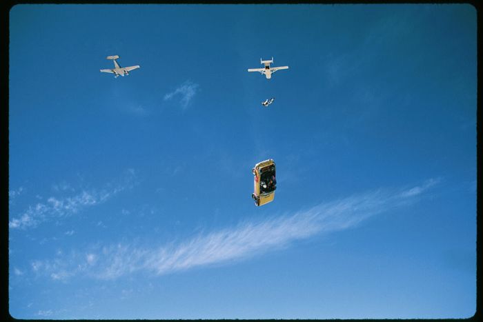 Смелые ребята - парашютисты (44 фото)
