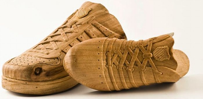 Деревянные ботинки (6 фото)