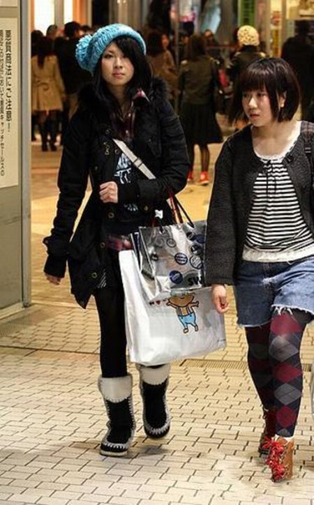 Японские девушки и их мода (36 фото)