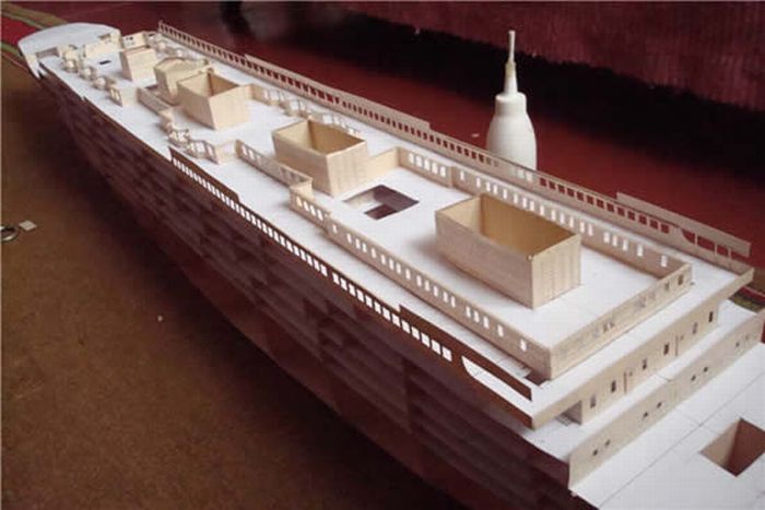 Бумажная модель Титаника (22 фото)
