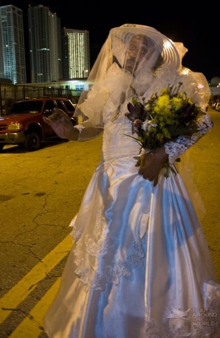 Неправильные невесты (28 фото)