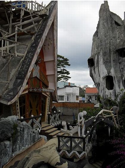 Странный дом во Вьетнаме (51 фото)