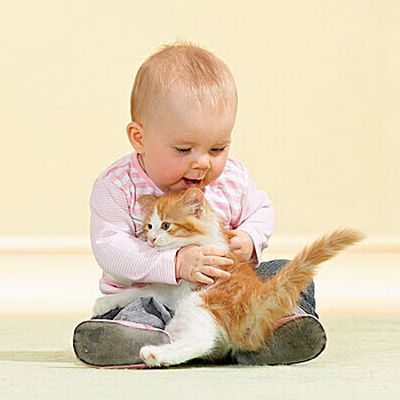 Дети и кошки (23 фото)