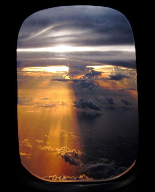 Красивый вид из окна самолета (5 фото)