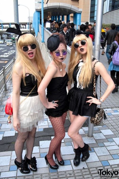 Фанатки Lady Gaga в Токио (79 фото)