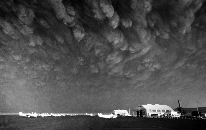Извержение вулкана Сент-Хеленс, 1980 год (35 фото)