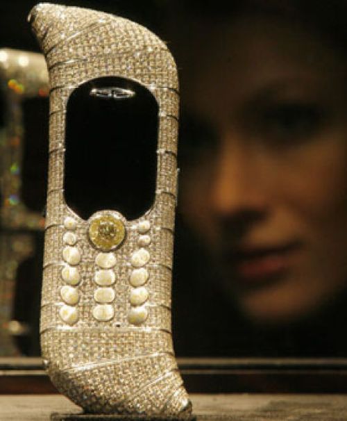 "Le Million" Piece Unique - самый дорогой телефон в мире (14 фото)