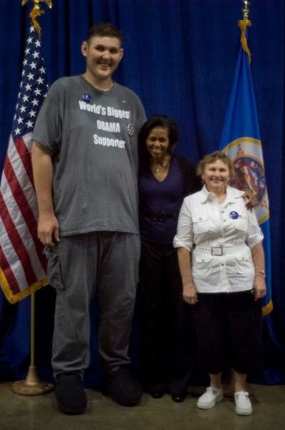 Самый высокий человек в США (30 фото)