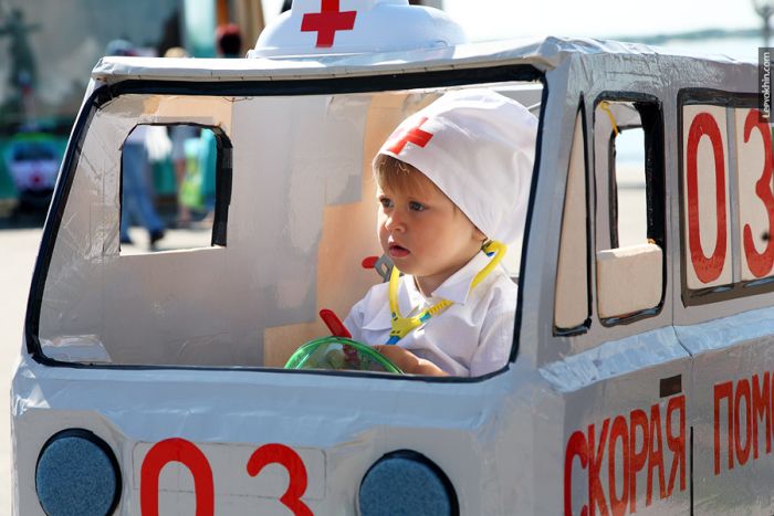 Парад необычных детских колясок в Волгограде (55 фото)