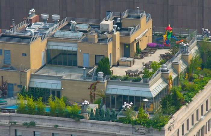 Крыши богатых людей (20 фото)