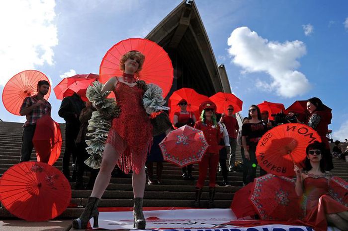 Акция протеста австралийских проституток (12 фото)