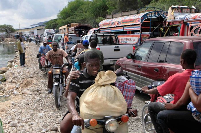 Гаити шесть месяцев спустя (43 фото)