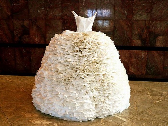 Необычные свадебные платья (27 фото)