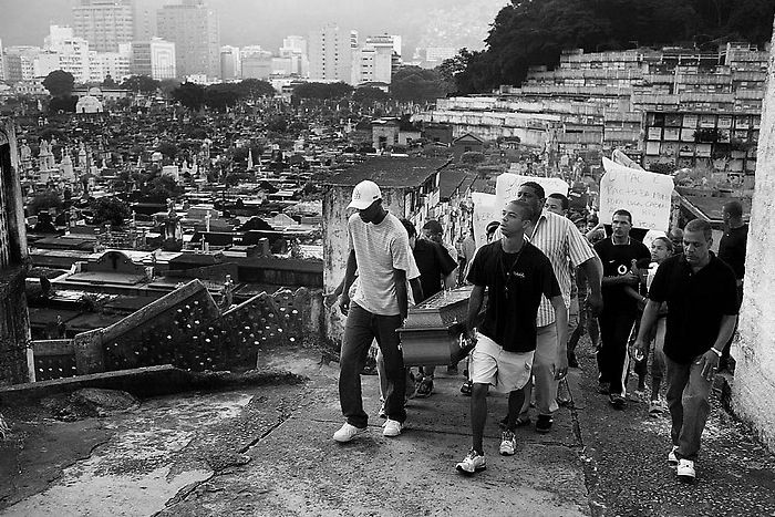 Банды Рио-де-Жанейро (29 фото)