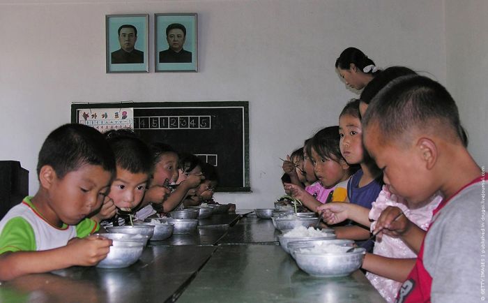 Настоящие фотографии Северной Кореи (21 фото)