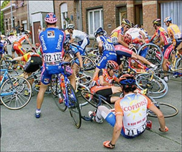 Аварии Тур де Франс (20 фото)