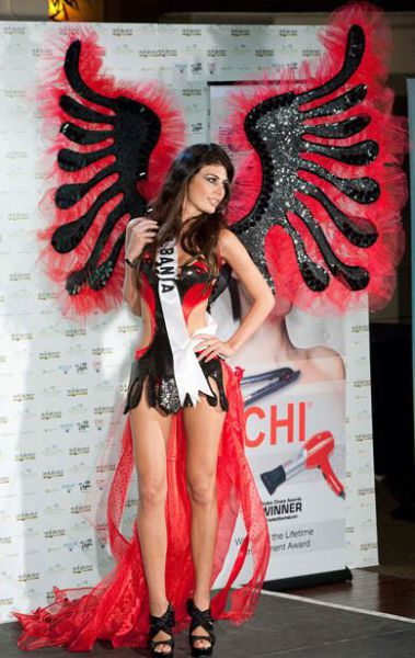 Мисс Вселенная 2010. Конкурс национальных костюмов (30 фото)