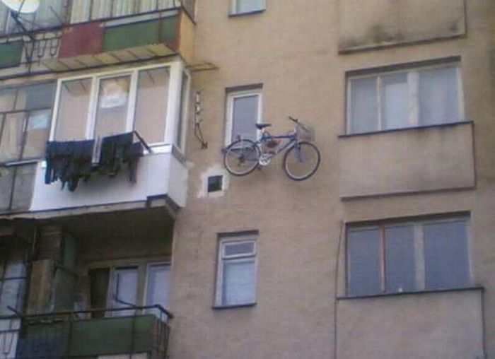 Необычные способы припарковать велосипед (20 фото)