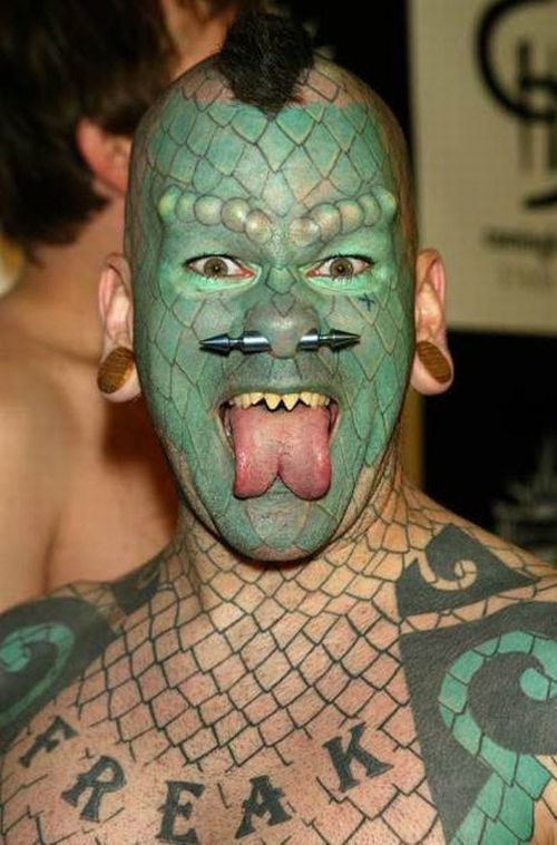 Татуировки на лицах (14 фото)