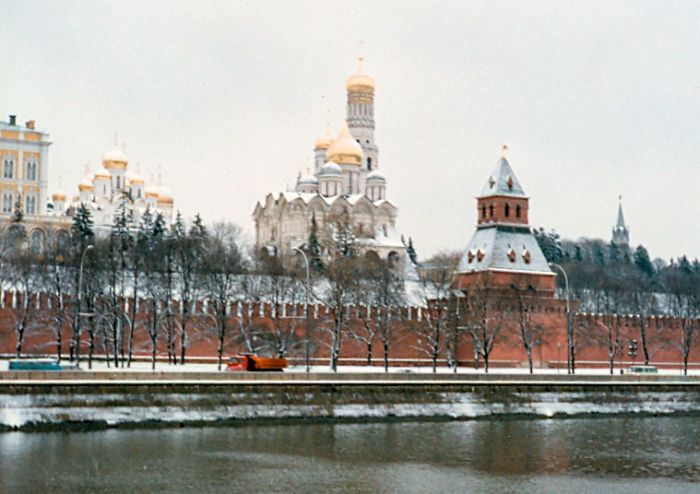 Путешествие британца по СССР. 1990й год (64 фото)