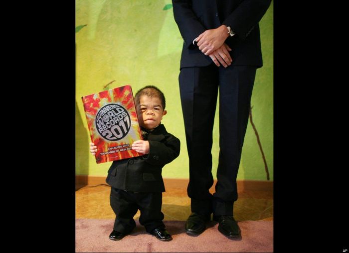 Самый низкий человек в мире (11 фото + видео)