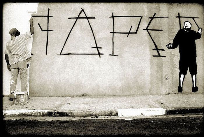 Живые граффити (15 фото)
