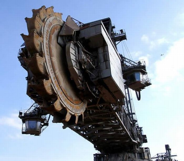 Bagger 288. Самая большая машина в мире (20 фото)