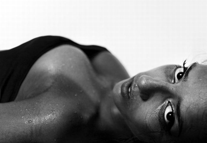 Очень красивые черно-белые портреты женщин (40 фото)