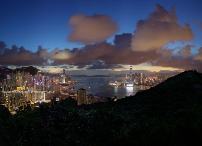 Международный коммерческий центр в Гонконге (33 фото)