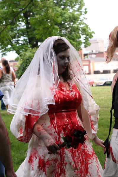 Невесты-зомби (20 фото)