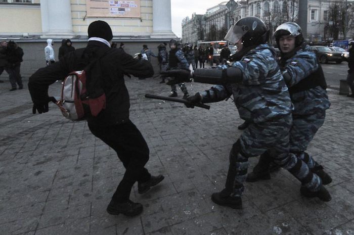 Беспорядки на Манежной площади (143 фото + видео)