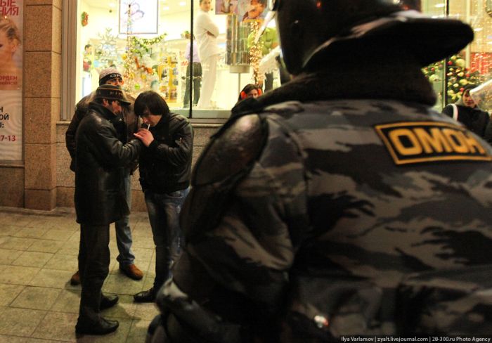 Беспорядки в Москве. 15 декабря (28 фото)