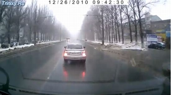 В Самаре видеорегистратор спас от подставы (15.4 мб)