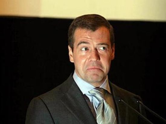 Мимика Дмитрия Медведева (12 фото)