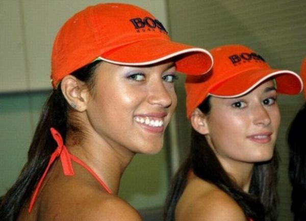 Девушки с теннисных кортов (36 фото)