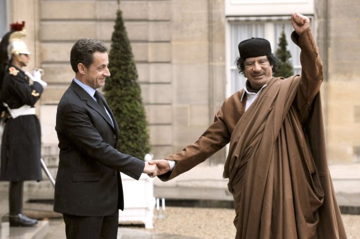 Одежды Муаммара Каддафи (34 фото)