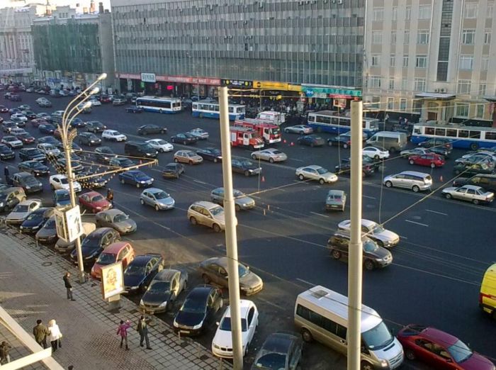 Вчерашняя авария в Москве на Садовом (5 фото)